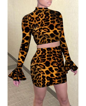 Lovely Trendy Leopard Printed Two-piece Skirt Set